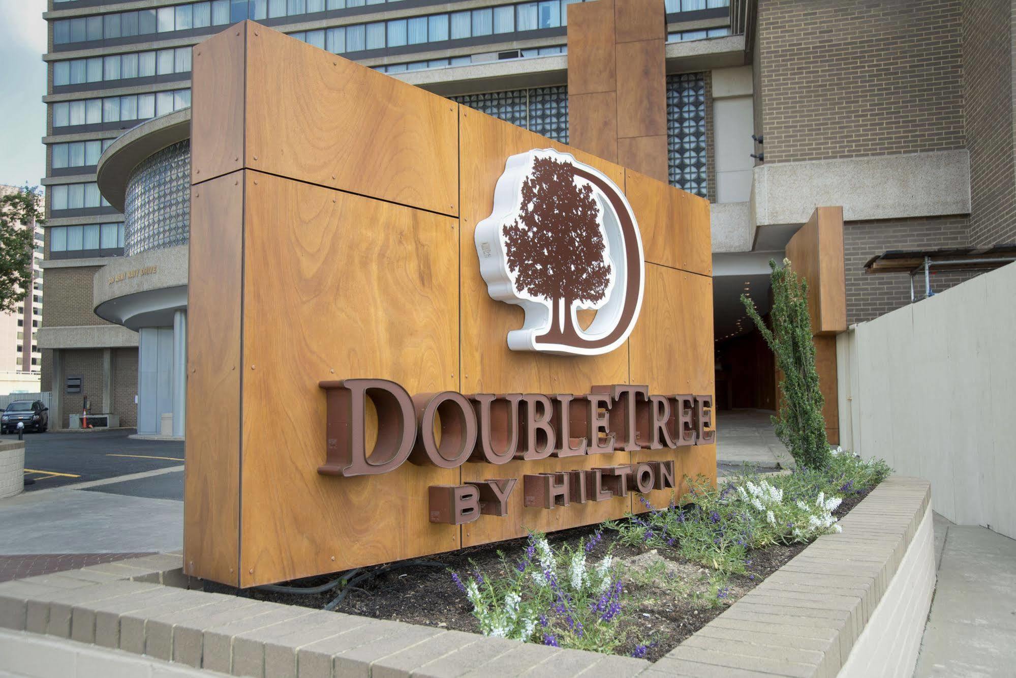 Doubletree By Hilton Washington Dc - Crystal City Arlington Eksteriør billede